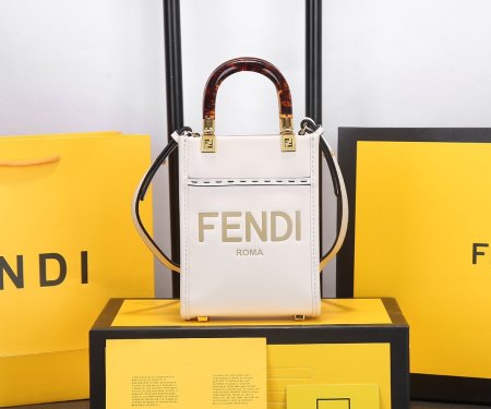 フェンディバッグコピー 定番人気2021新品 FENDI レディース トートバッグ