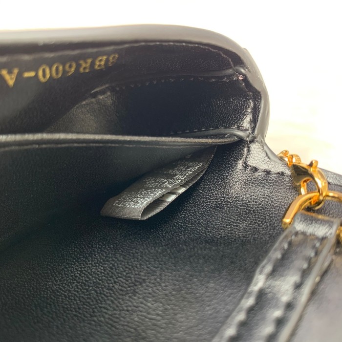 フェンディバッグコピー 定番人気2021新品 FENDI レディース ショルダーバッグ