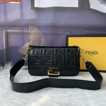 フェンディバッグコピー 大人気2021新品 FENDI レディース ショルダーバッグ