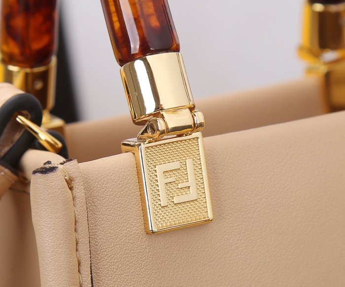 フェンディバッグコピー 定番人気2021新品 FENDI レディース トートバッグ
