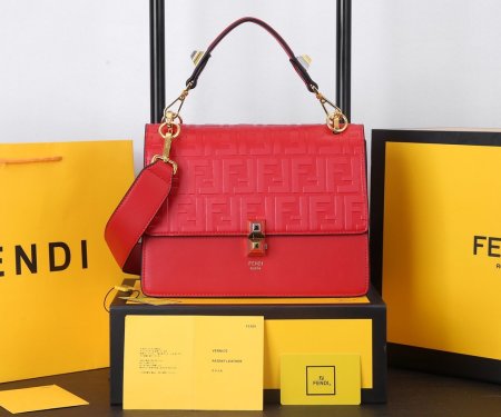 フェンディバッグコピー 大人気2021新品 FENDI レディース ハンドバッグ