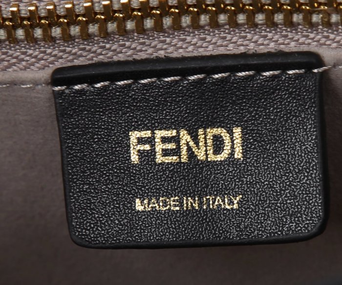 フェンディバッグコピー 定番人気2021新品 FENDI レディース ハンドバッグ