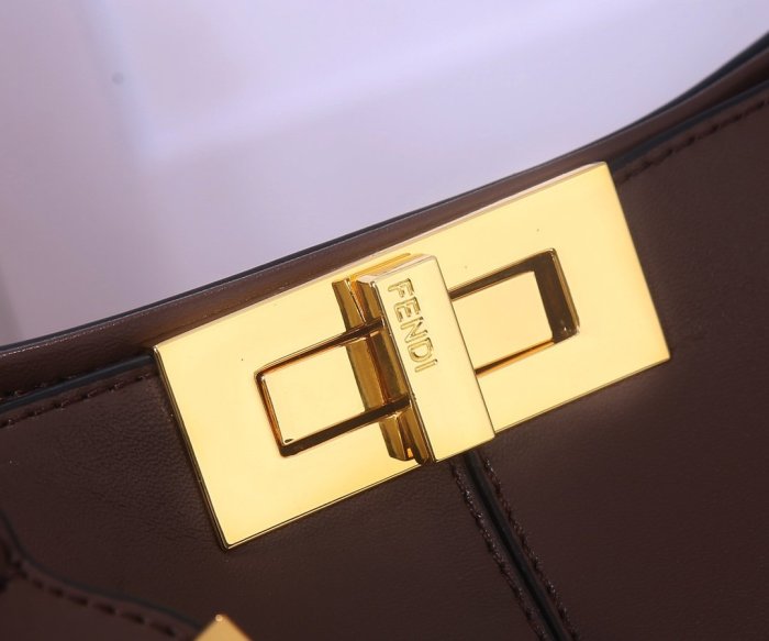 フェンディバッグコピー 大人気2021新品 FENDI レディース トートバッグ