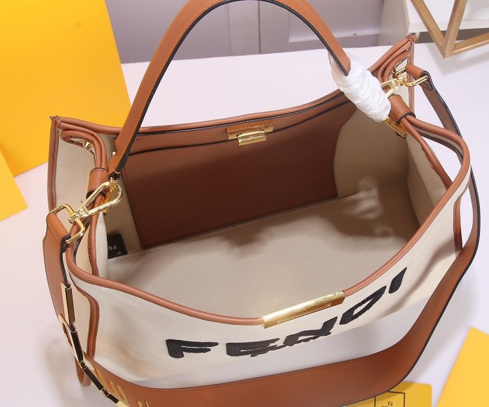 フェンディバッグコピー 定番人気2021新品 FENDI レディース トートバッグ