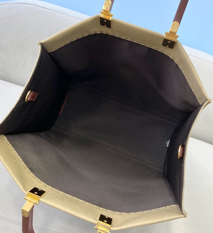 フェンディバッグコピー 大人気2021新品 FENDI レディース トートバッグ