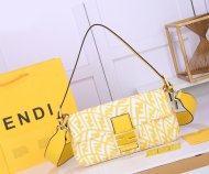 フェンディバッグコピー 2021新品注目度NO.1 FENDI レディース ハンドバッグ