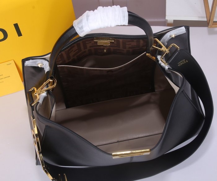 フェンディバッグコピー 2021新品注目度NO.1 FENDI レディース トートバッグ