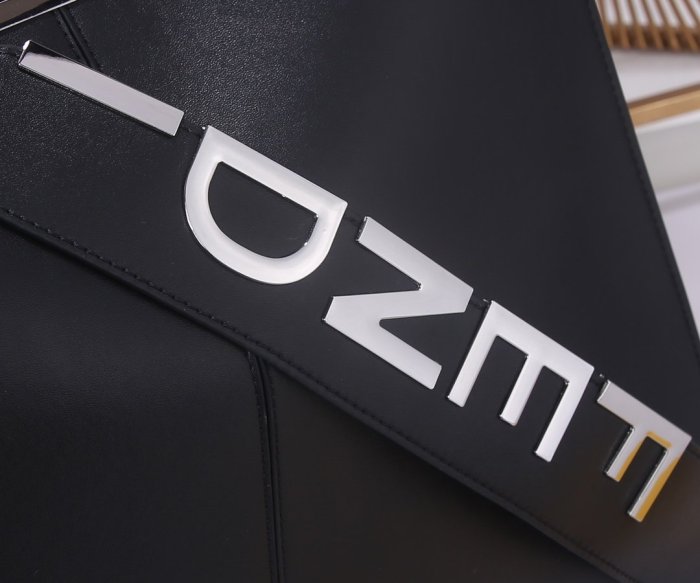 フェンディバッグコピー 2021新品注目度NO.1 FENDI レディース トートバッグ