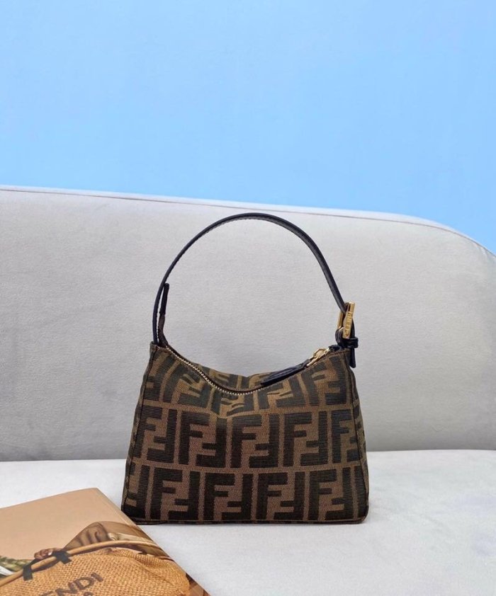 フェンディバッグコピー 大人気2021新品 FENDI レディース ハンドバッグ