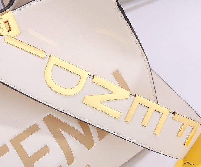 フェンディバッグコピー 定番人気2021新品 FENDI レディース トートバッグ