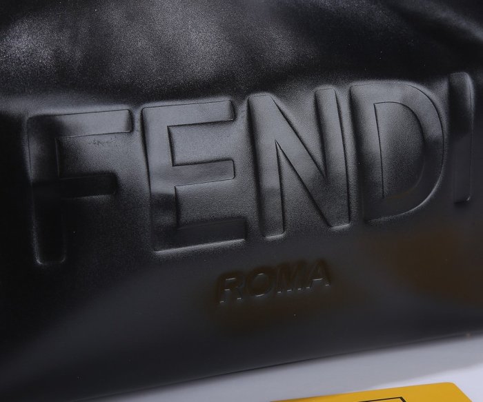 フェンディバッグコピー 2021新品注目度NO.1 FENDI レディース トートバッグ