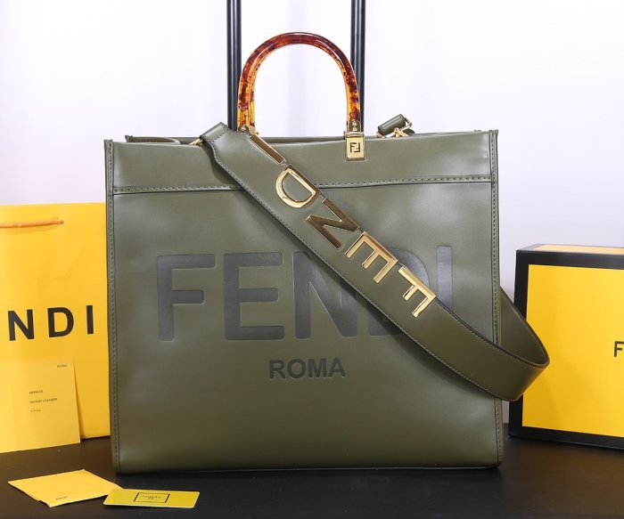 フェンディバッグコピー 定番人気2021新品 FENDI レディース トートバッグ