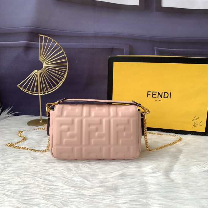 フェンディバッグコピー 大人気2021新品 FENDI レディース ショルダーバッグ