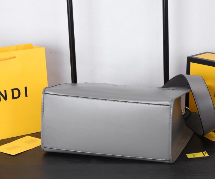 フェンディバッグコピー 定番人気2021新品 FENDI レディース トートバッグ
