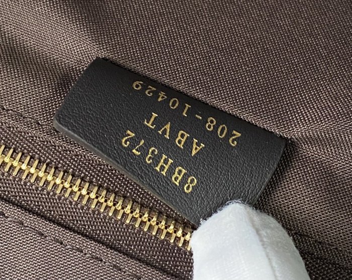 フェンディバッグコピー 2021新品注目度NO.1 FENDI レディース トートバッグ