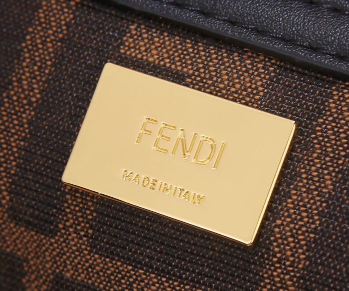 フェンディバッグコピー 定番人気2021新品 FENDI レディース ハンドバッグ