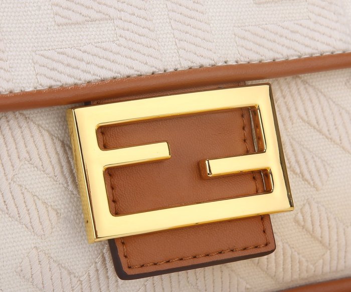 フェンディバッグコピー 大人気2021新品 FENDI レディース ハンドバッグ