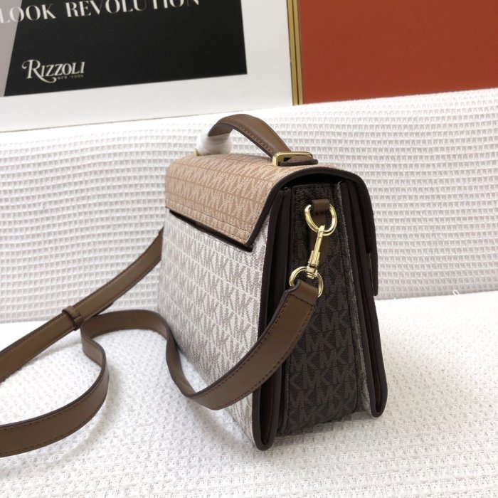 マイケル コースバッグコピー 2021新品注目度NO.1 Michael Kors レディース ショルダーバッグ