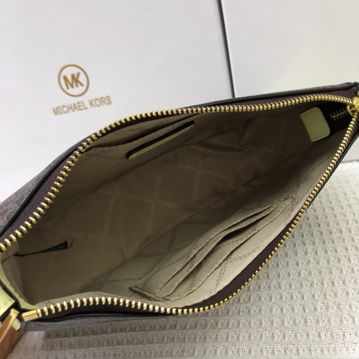 マイケル コースバッグコピー 2021新品注目度NO.1 Michael Kors レディース ショルダーバッグ