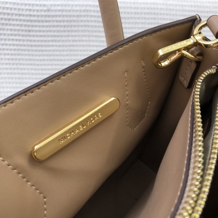 マイケル コースバッグコピー 定番人気2021新品 Michael Kors レディース トートバッグ