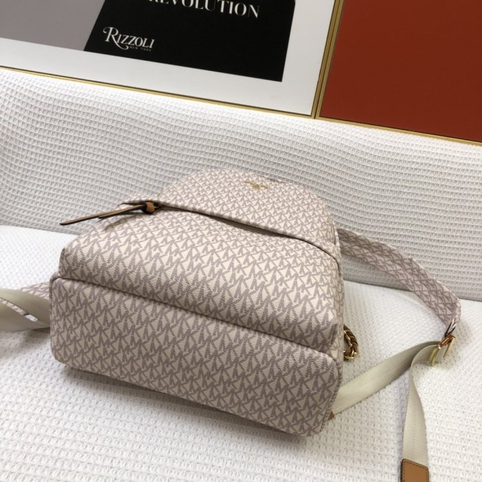 マイケル コースバッグコピー 2021新品注目度NO.1 Michael Kors レディース バックパック