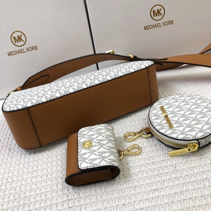 マイケル コースバッグコピー 2021新品注目度NO.1 Michael Kors レディース ショルダーバッグ
