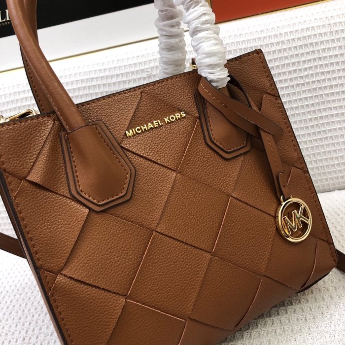 マイケル コースバッグコピー 2021新品注目度NO.1 Michael Kors レディース トートバッグ