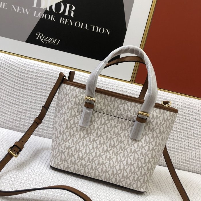 マイケル コースバッグコピー 2021新品注目度NO.1 Michael Kors レディース トートバッグ