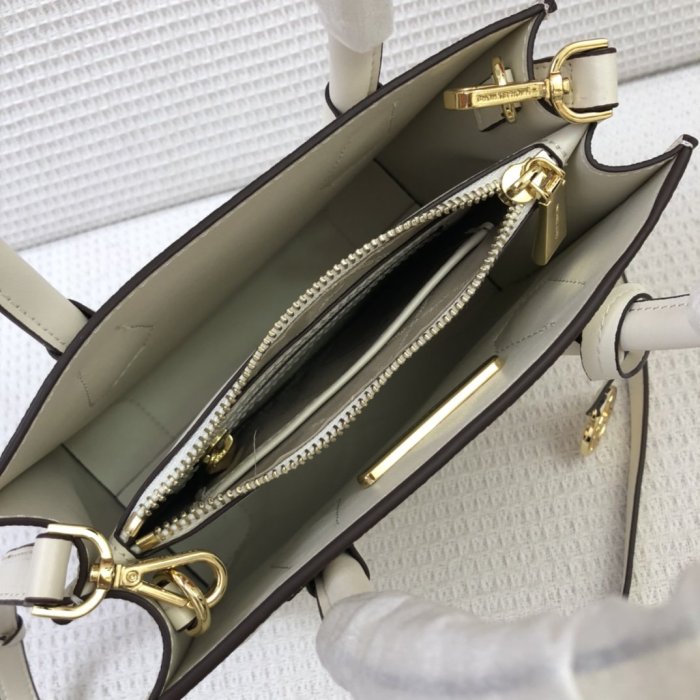 マイケル コースバッグコピー 定番人気2021新品 Michael Kors レディース トートバッグ