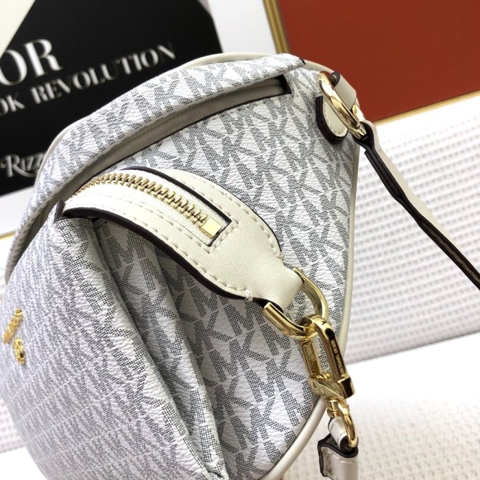 マイケル コースバッグコピー 2021新品注目度NO.1 Michael Kors レディース ウエストポーチ