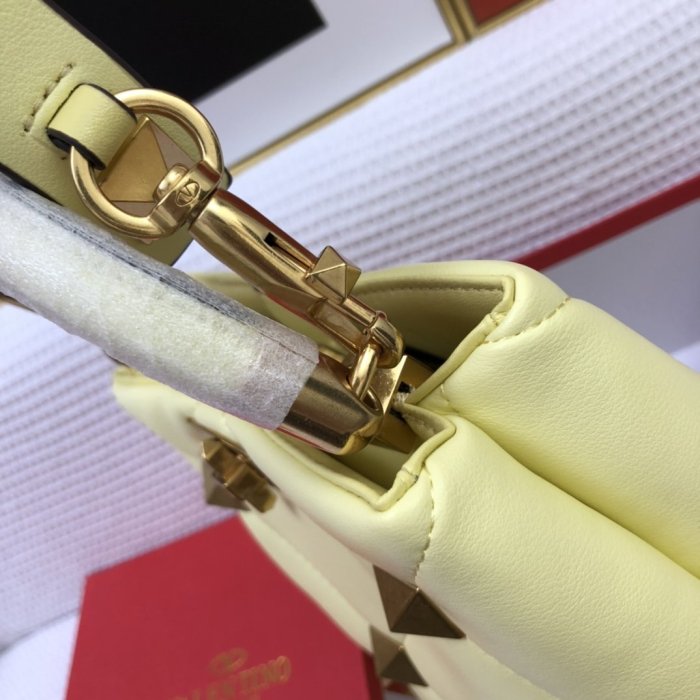 ヴァレンティノバッグコピー 定番人気2021新品 Valentino レディース ハンドバッグ
