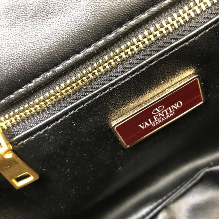 ヴァレンティノバッグコピー 定番人気2021新品 Valentino レディース ショルダーバッグ