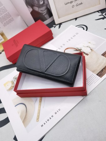 ヴァレンティノ財布コピー 大人気2021新品 Valentino レディース 長財布