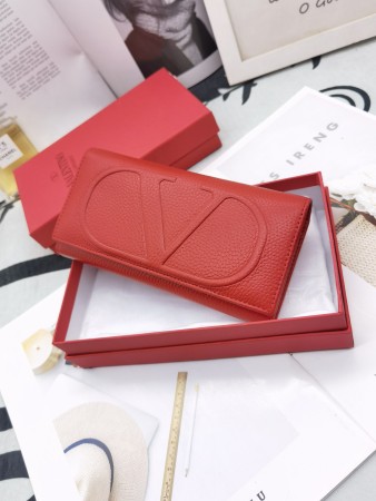 ヴァレンティノ財布コピー 2021新品注目度NO.1 Valentino レディース 長財布