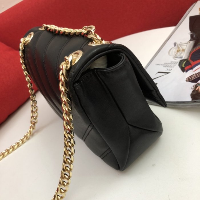 ブルガリバッグコピー 2021新品注目度NO.1 BVLGARI レディース ショルダーバッグ