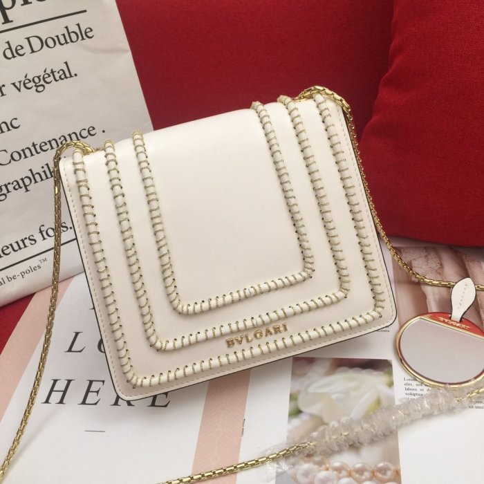 高品質 ブルガリバッグコピー 大人気2021新品 BVLGARI レディース ショルダーバッグ
