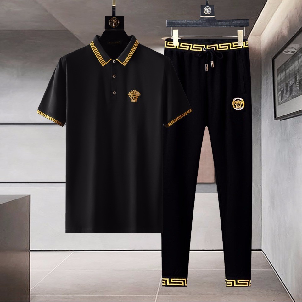 円 ヴェルサーチェ服コピー 定番人気21新品 Versace メンズ セットアップ 2色 M Creditshop Jp 円 ヴェルサーチェ服コピー 定番人気21新品 Versace メンズ セットアップ 2色 M Creditshop Jp