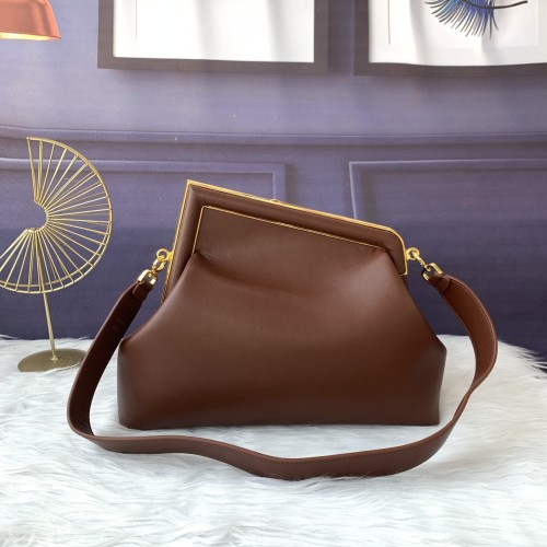 フェンディバッグコピー 2021新品注目度NO.1 FENDI レディース ショルダーバッグ