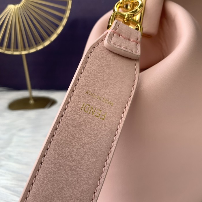 フェンディバッグコピー 大人気2021新品 FENDI レディース ショルダーバッグ