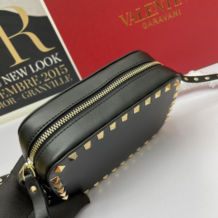 ヴァレンティノバッグコピー 2021新品注目度NO.1 Valentino レディース ショルダーバッグ
