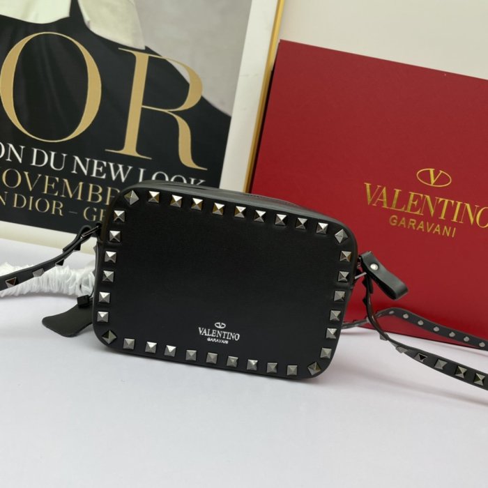 ヴァレンティノバッグコピー 定番人気2021新品 Valentino レディース ショルダーバッグ