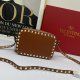 ヴァレンティノバッグコピー 大人気2021新品 Valentino レディース ショルダーバッグ