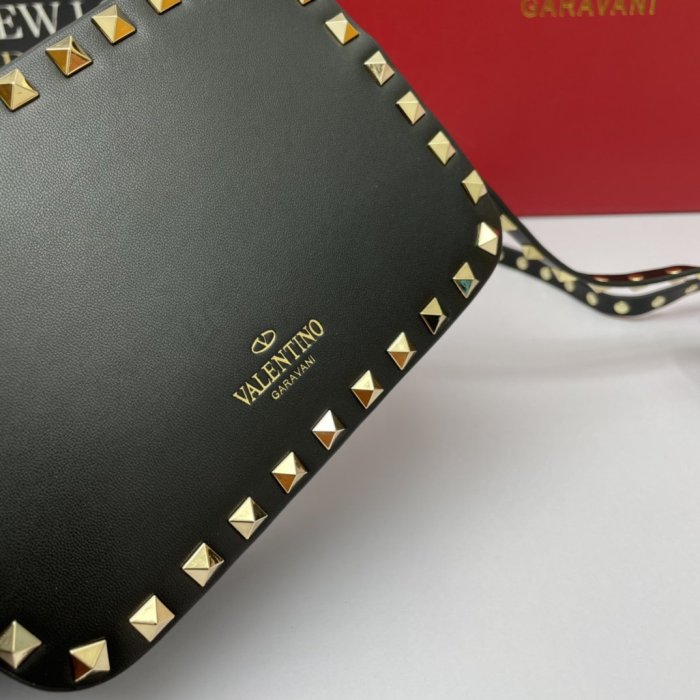 ヴァレンティノバッグコピー 2021新品注目度NO.1 Valentino レディース ショルダーバッグ