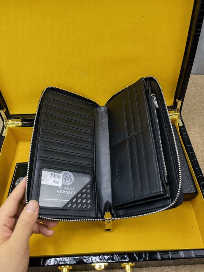 ヴェルサーチェ財布コピー 大人気2021新品  VERSACE メンズ 長財布