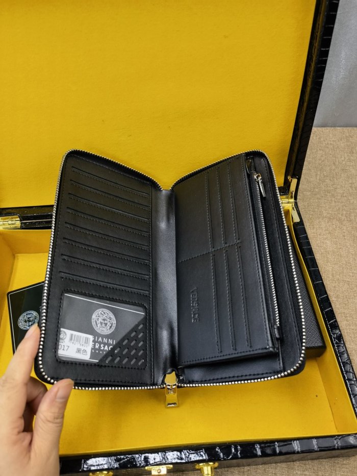 ヴェルサーチェ財布コピー 大人気2021新品  VERSACE メンズ 長財布