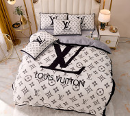 ルイヴィトン寝具カバーコピー 大人気2022新品 Louis Vuitton 寝具カバーベビーベルベット 4点セット