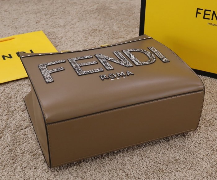 フェンディバッグコピー 大人気2022新品 FENDI レディース トートバッグ