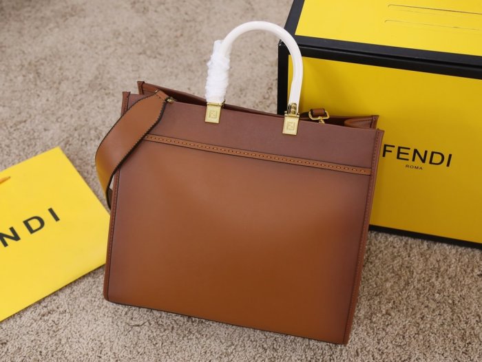 フェンディバッグコピー 大人気2022新品 FENDI レディース トートバッグ
