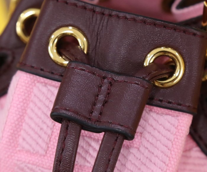 フェンディバッグコピー 大人気2022新品 FENDI レディース バケツバッグ