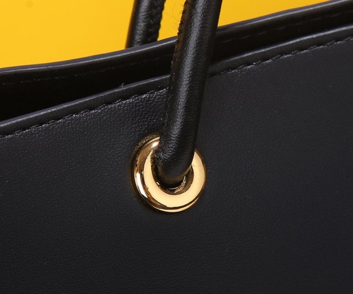 フェンディバッグコピー 定番人気2022新品 FENDI レディース トートバッグ
